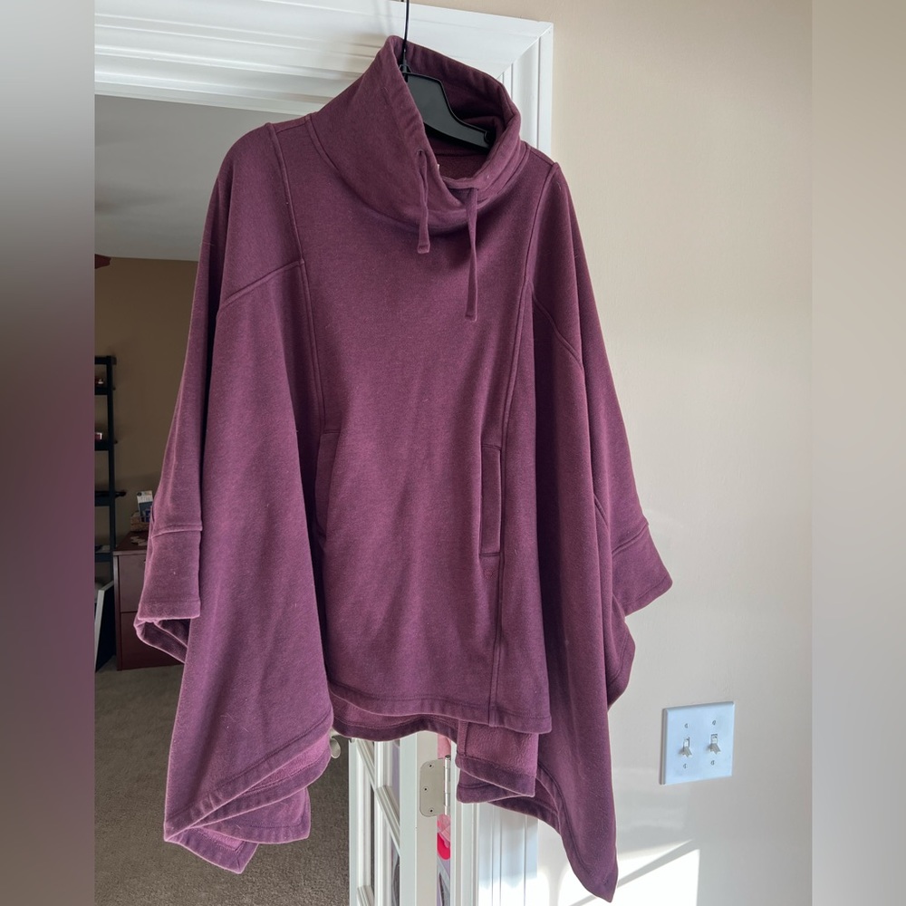 UGG Poncho